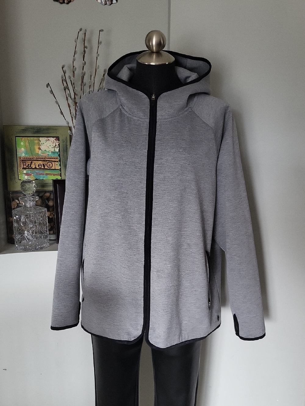 Denver Hayes Hoodie Grey Jacket Womens size XL